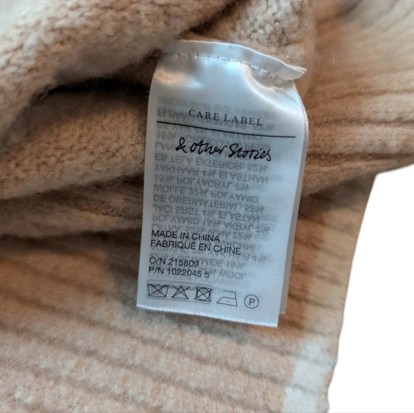 & Other Stories Sweater Chunky Grandpa Women M Effortless Beige Cream Striped - Picture 12 of 16